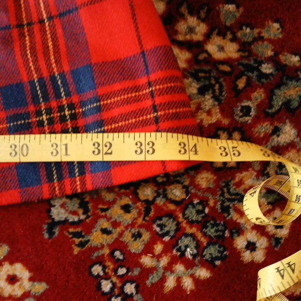 70s red plaid wool Pendleton skirt (waist: 15" flat) - Picture 8 of 10